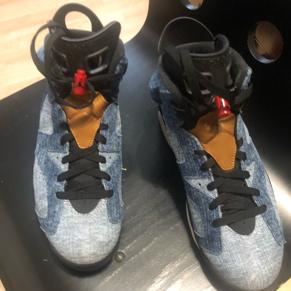 Jordan 6 Retro "Washed Denim"